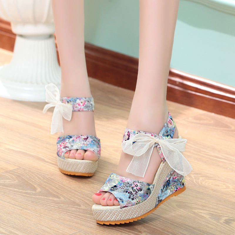Lace-Up Wedge Heel Sandals - Women's High Heel Strappy Summer Shoes