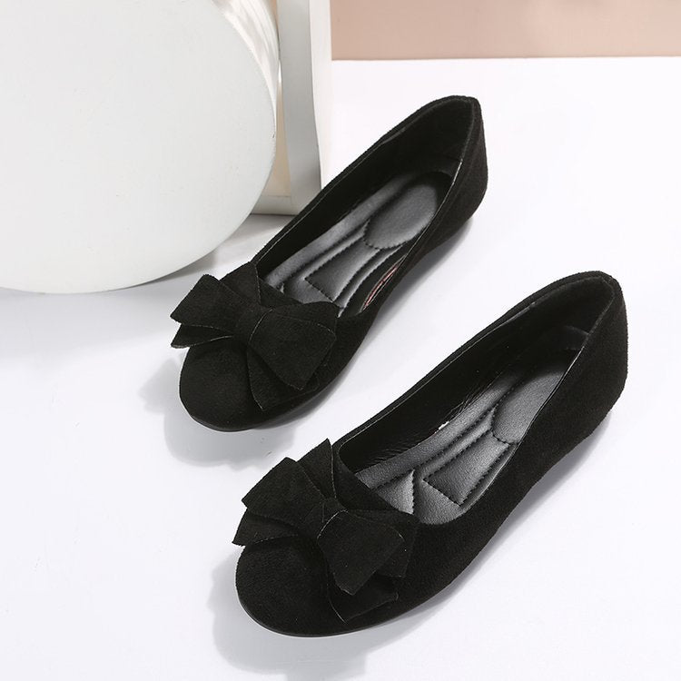 Women's Plus Size Suede Bow Gommino Flats - Rubber Sole Casual Shoes