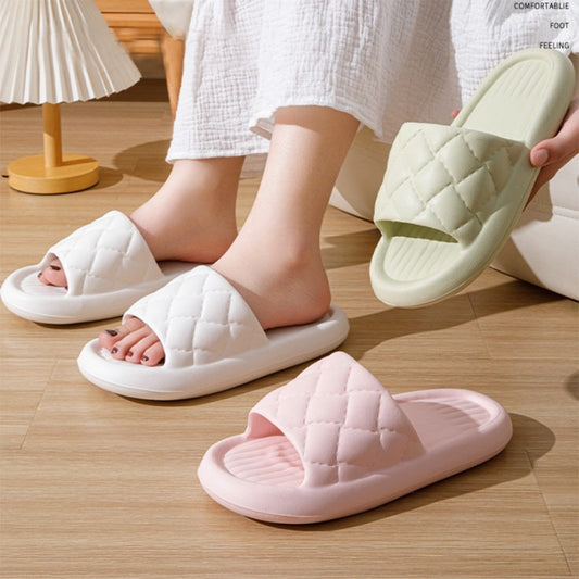 Unisex Rhombus Pattern Home Slippers - Non-Slip Bathroom Shoes