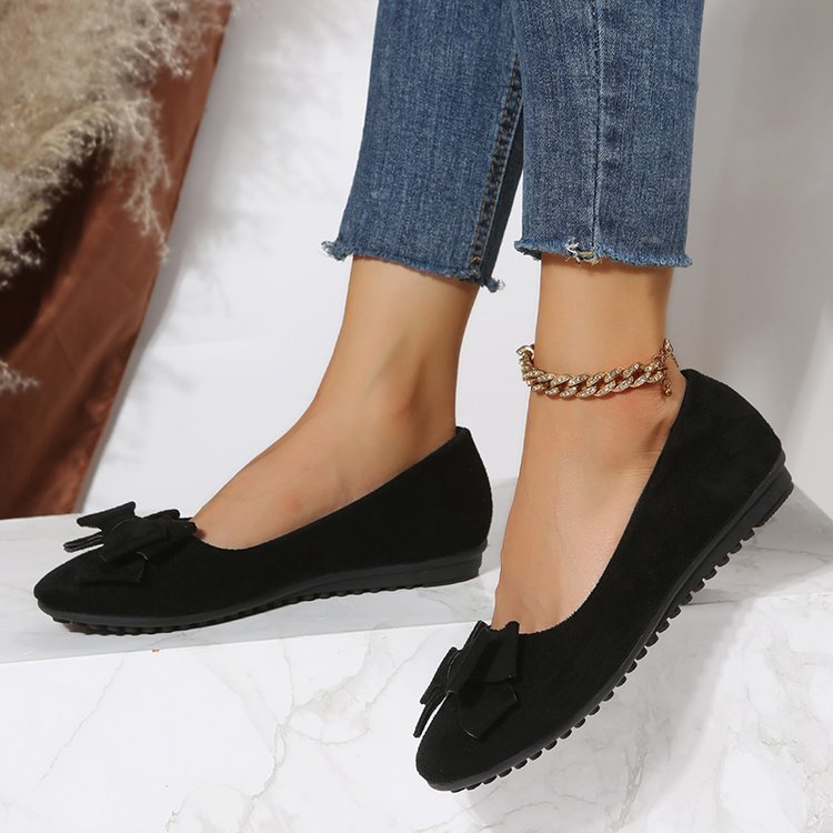 Women's Plus Size Suede Bow Gommino Flats - Rubber Sole Casual Shoes