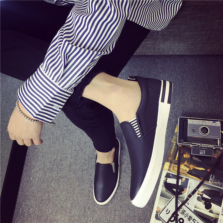 Small White Leather Shoes - Classic Casual Sneakers with Rubber Sole