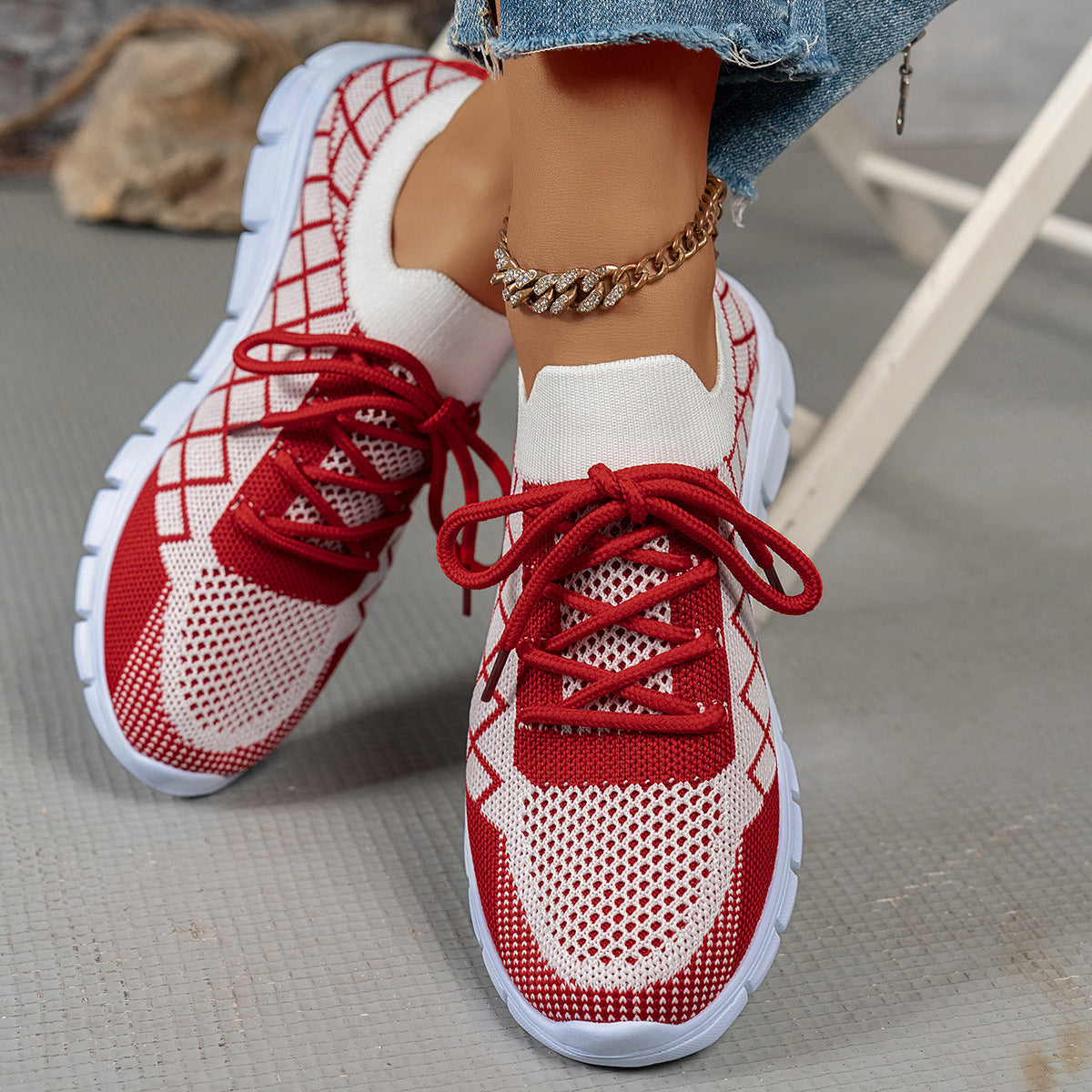 Women's Colorblock Plaid Flyknit Sneakers - Fashion Walking Shoes
