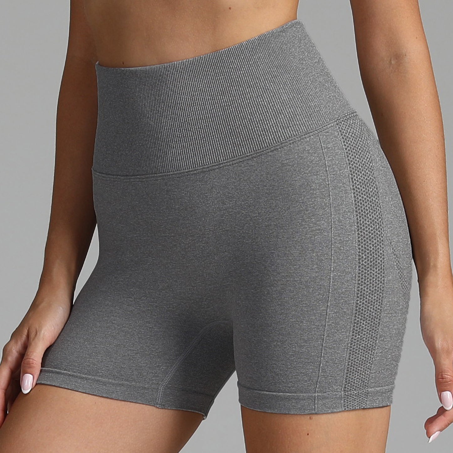Women's Seamless Yoga Shorts - High Waist Hip-Lifting Fitness Running Shorts