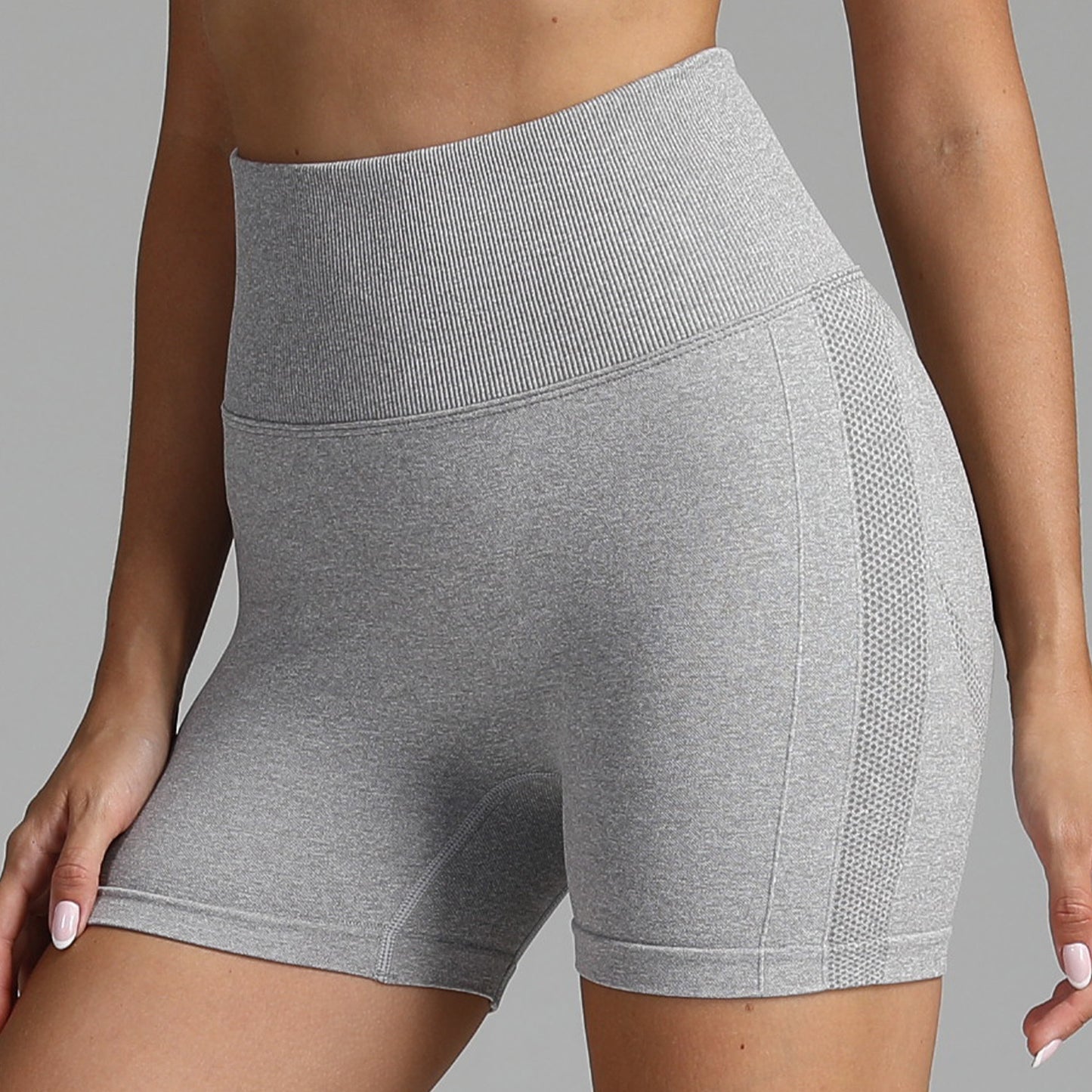 Women's Seamless Yoga Shorts - High Waist Hip-Lifting Fitness Running Shorts