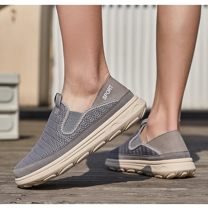 Men's Outdoor Mesh Slip-On Sneakers - Lightweight Breathable Shoes