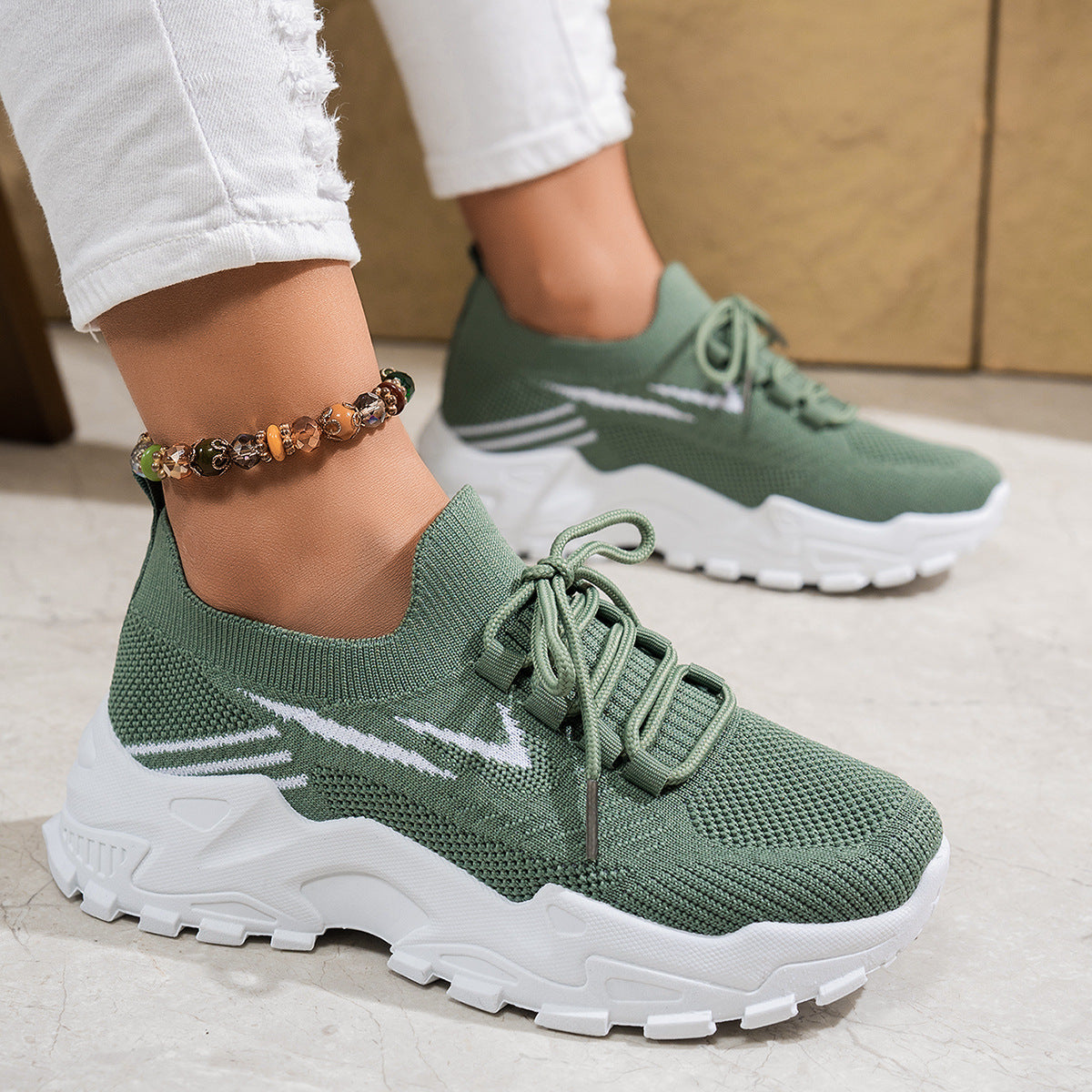 Women's Lightweight Sports Shoes - Stylish Soft Bottom Sneakers