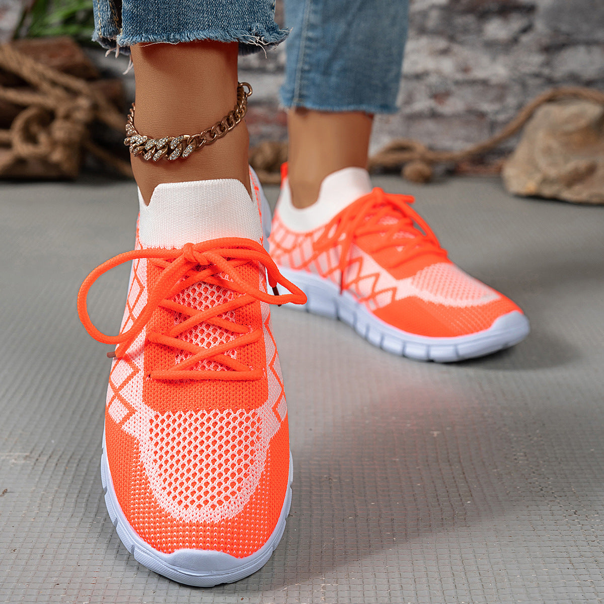 Women's Colorblock Plaid Flyknit Sneakers - Fashion Walking Shoes