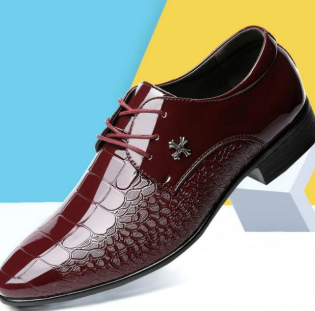 Shiny Lace-Up Fashion Dress Shoes - Men's Glossy Formal Footwear