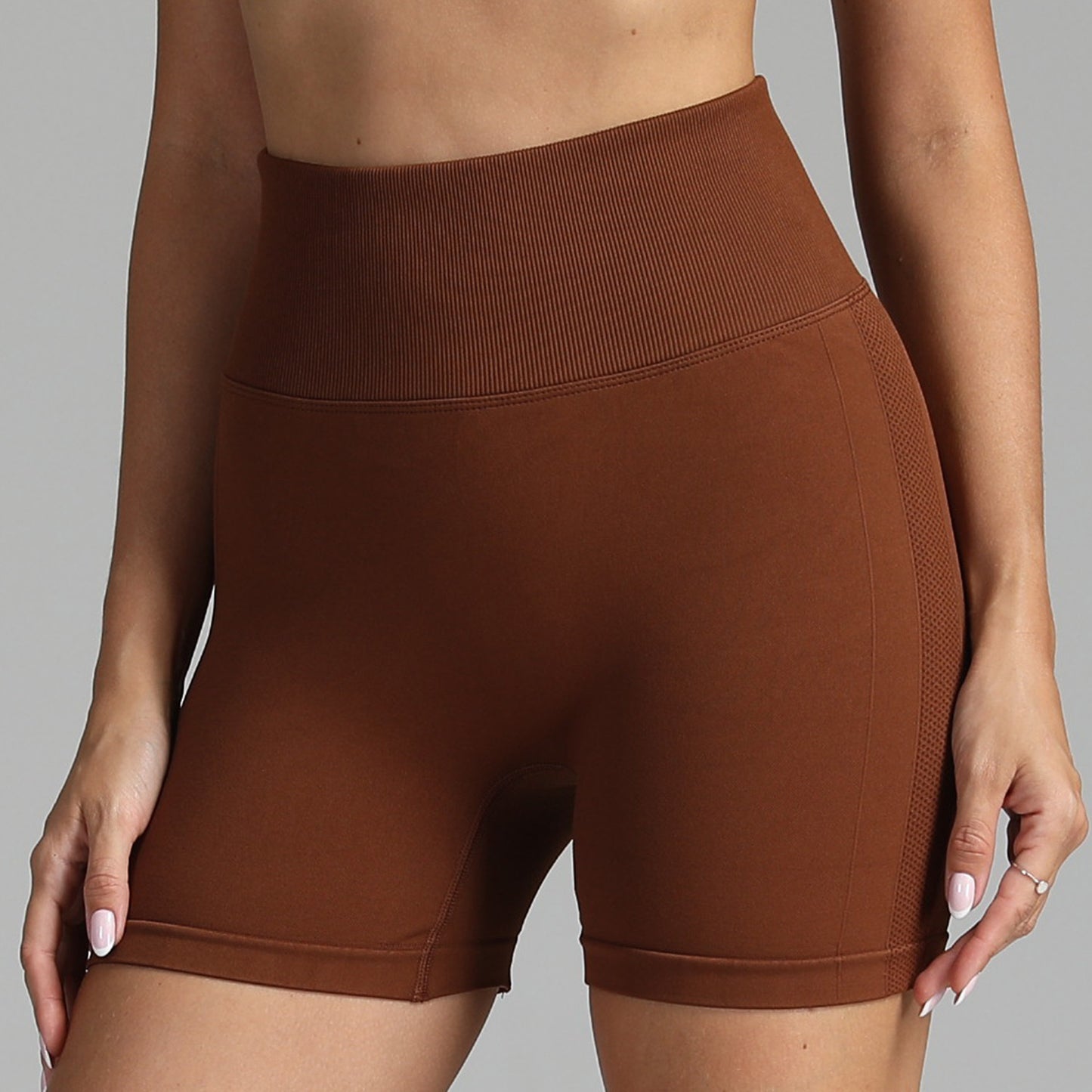 Women's Seamless Yoga Shorts - High Waist Hip-Lifting Fitness Running Shorts