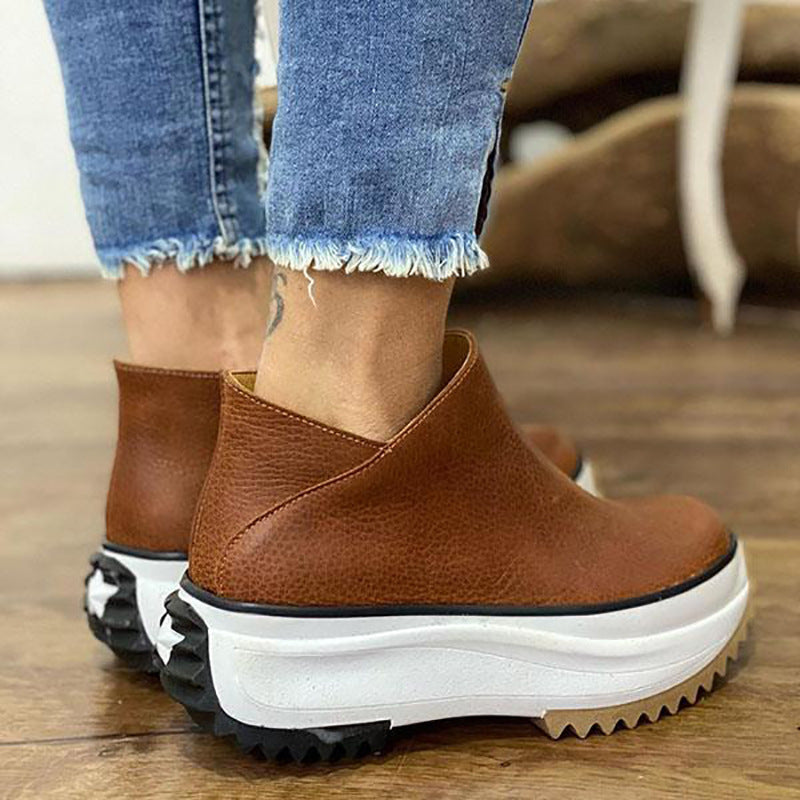 Women's Platform Ankle Boots - Thick-Soled Warm Winter Boots with Side Zipper