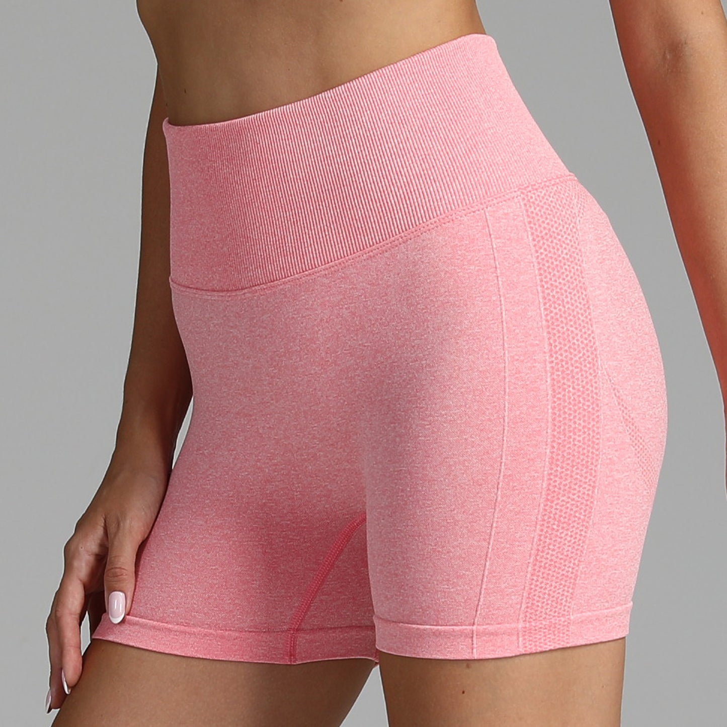 Women's Seamless Yoga Shorts - High Waist Hip-Lifting Fitness Running Shorts