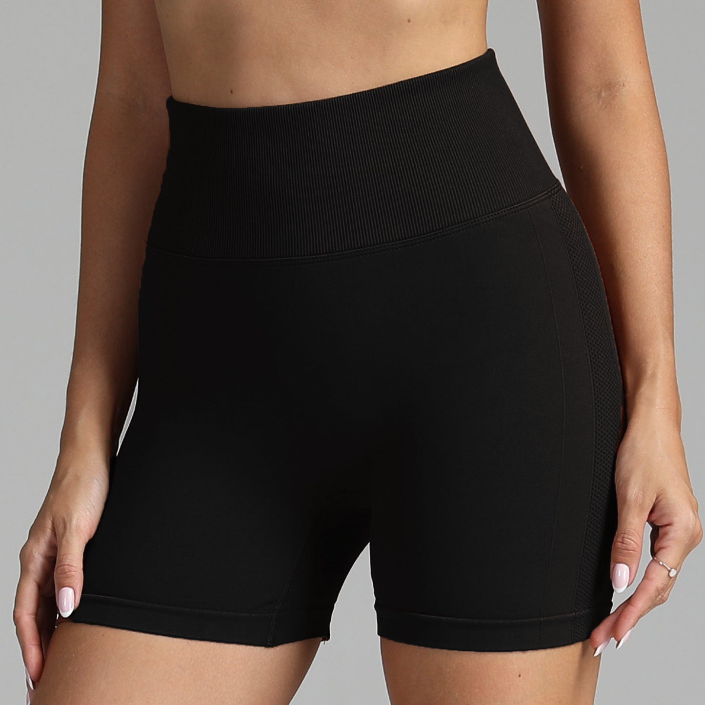 Women's Seamless Yoga Shorts - High Waist Hip-Lifting Fitness Running Shorts